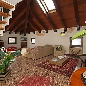 peschieraloft.hotelinveneto.com/