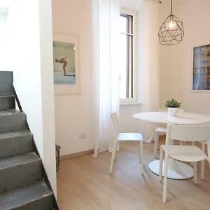 palazzo-barindelli-suite-bianca.it-lombardy.com/